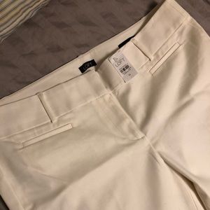 NWT Loft: Marissa cropped creme dress pant